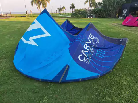 NORTH CARVE 11 M 2022 + BARRA USADO