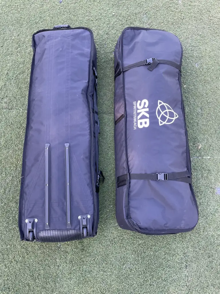 BOARDBAG CON RUEDAS SKB