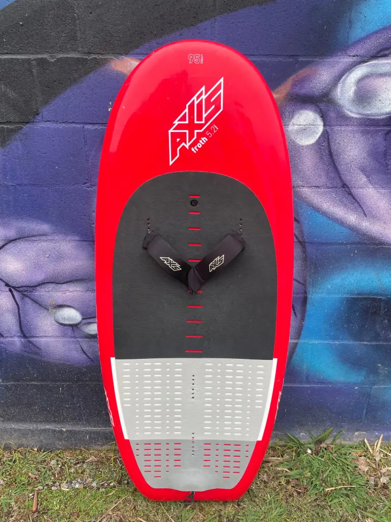 AXIS FROTH CARBON 5.2 95 L USADO 