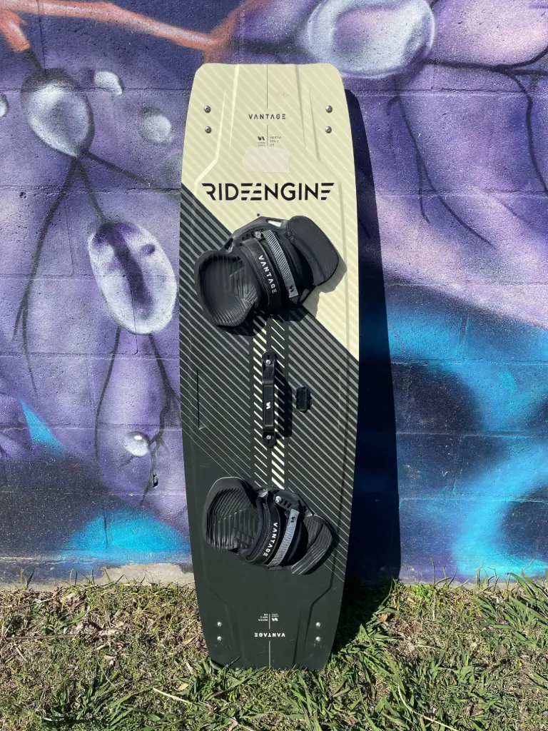 VANTAGE INERTIA CARBON GEN2 139 USADO