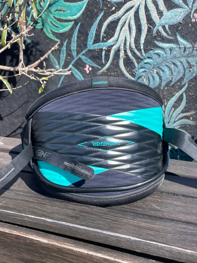 RIDE ENGINE MOMENTUM V1 BLACK M USADO
