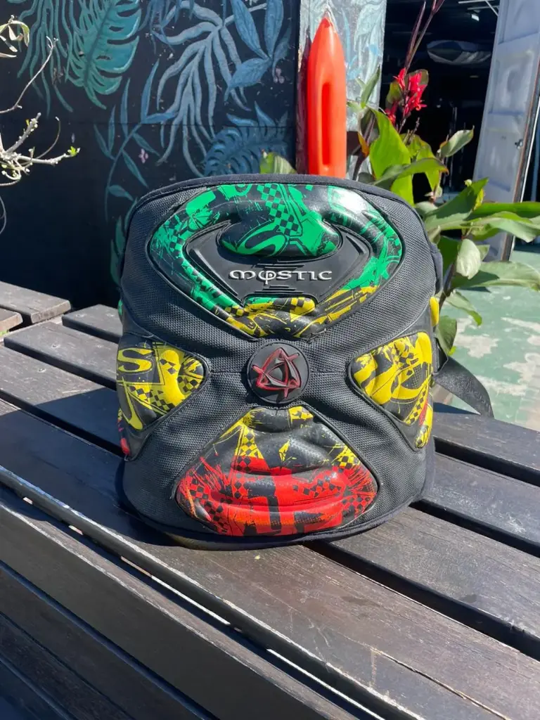 MYSTIC HARNESS XL USADO