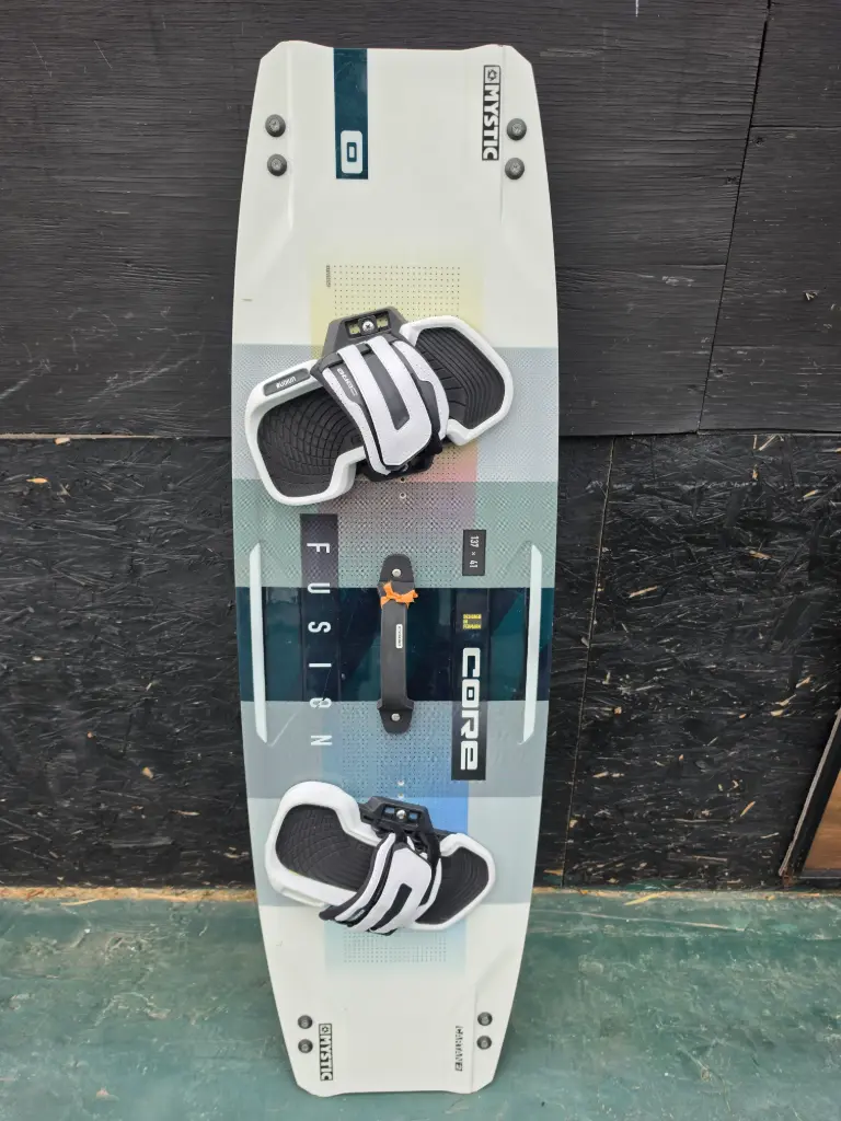 CORE FUSION 6 137 USADO