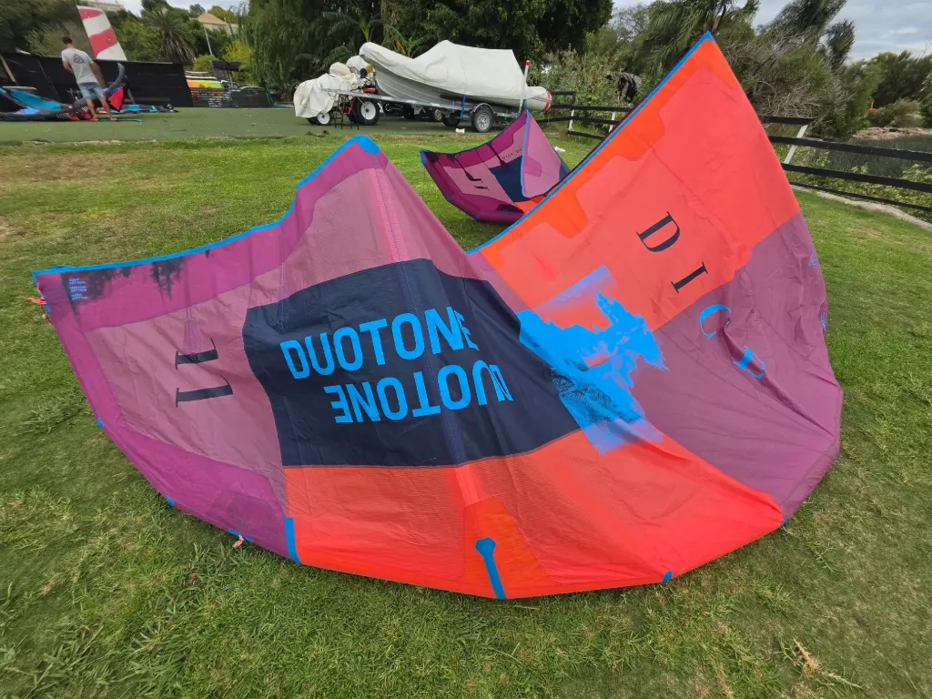 DUOTONE DICE 11 M 2019 + TUST BAR USADO