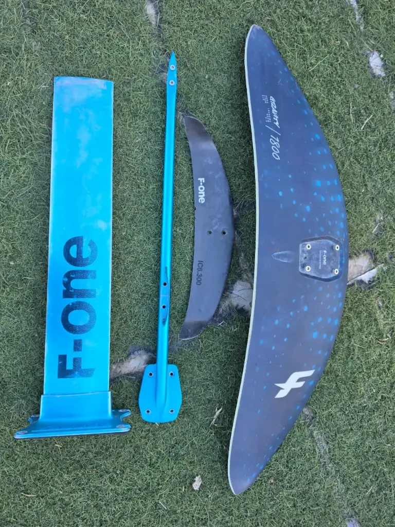 GRAVITY 1800 + IC6.300 + FUSE + MAST 60 ALUMINIUM USADO