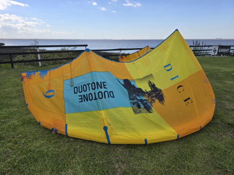 DUOTONE DICE 9 M 2019 + BARRA USADO