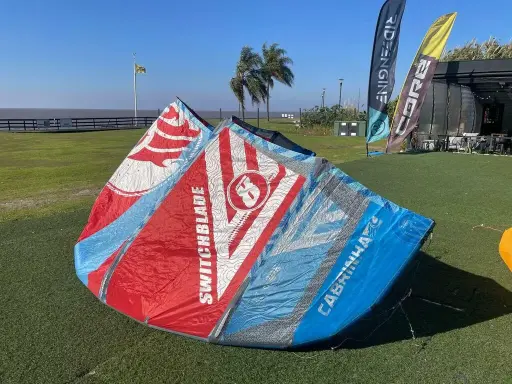 CABRINHA SWITCHBLADE 8 M 2017 + BARRA USADO