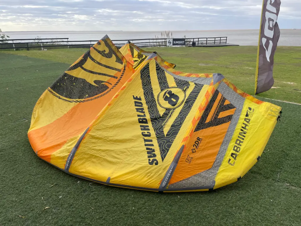 CABRINHA SWITCHBLADE 8 M 2017 + BARRA USADO