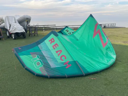 NORTH REACH 10 M 2021 + BARRA USADO