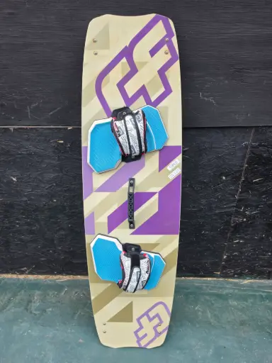 CRAZY FLY GIRLS 132 USADO